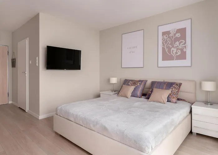 Ultima فروتسواف